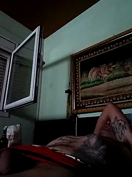 Snapshot of Thomasshelby369 chatting on October 16, 6:53 pm Thomasshelby369 online show from October 16, 6:53 pm