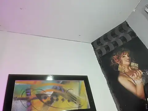 Emilyhottx online show from September 29, 8:02 pm