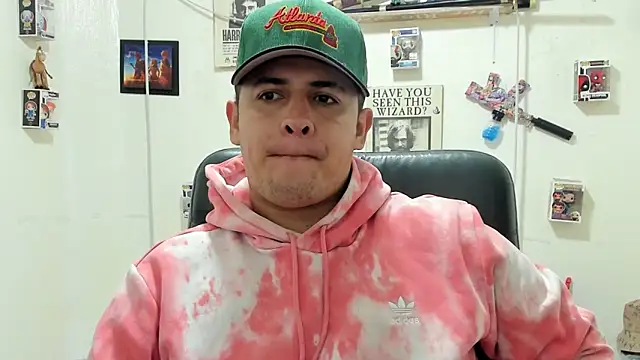 Snapshot of ney_22 chatting on October 11, 1:20 pm ney 22 online show from October 11, 1:20 pm