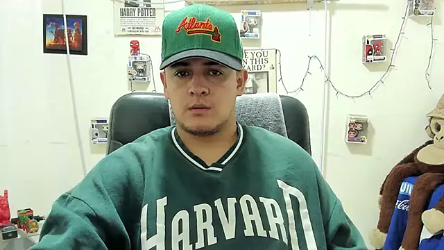 Snapshot of ney_22 chatting on November 10, 1:26 am ney 22 online show from November 10, 1:26 am