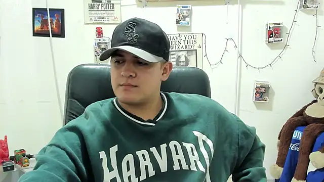 Snapshot of ney_22 chatting on November 13, 2:21 am ney 22 online show from November 13, 2:21 am