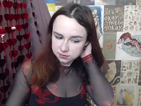 VeryVeryVeryShy  online show from February 10, 6:50 am