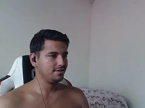 kylian 07 online show from March 4, 5:08 pm