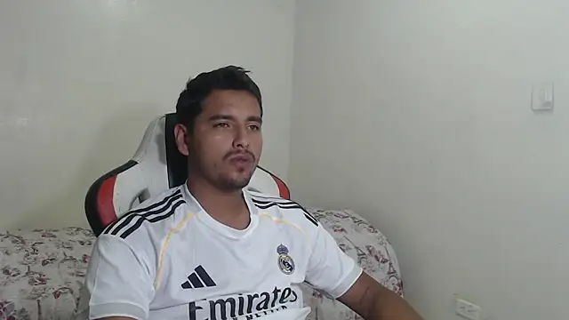 kylian 07 online show from March 7, 2:19 am