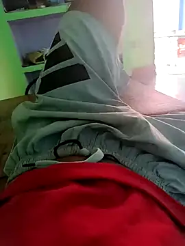 Snapshot of Cophjkzn6799 chatting on September 10, 3:28 am Cophjkzn6799 online show from September 10, 3:28 am