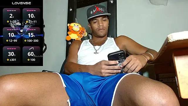 Bigcock 21cm  online show from March 5, 10:55 am