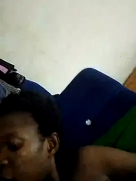 Snapshot of africanpussy22 chatting on April 13, 1:49 pm africanpussy22 online show from April 13, 1:49 pm