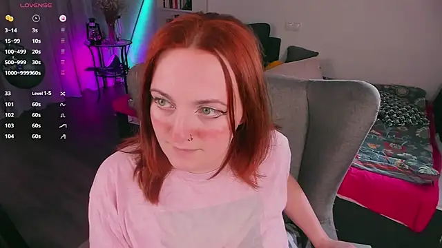 Snapshot of Alice_CutePerv chatting on February 13, 6:16 pm Alice CutePerv online show from February 13, 6:16 pm