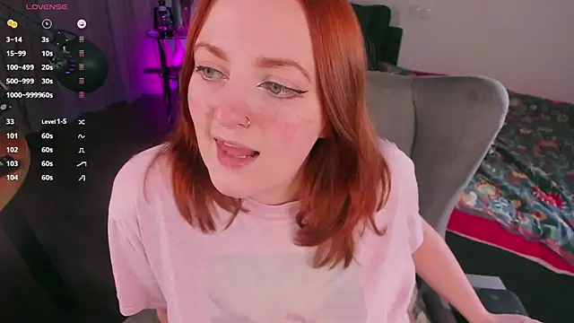 Snapshot of Alice_CutePerv chatting on February 15, 3:39 pm Alice CutePerv online show from February 15, 3:39 pm