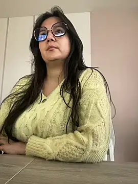 SWEETLILY18 online show from December 17, 11:17 am