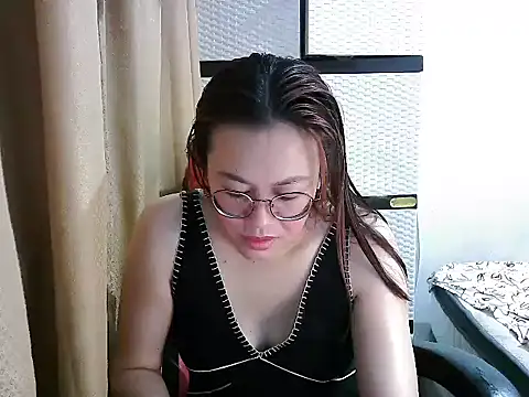 crizzybel online show from September 30, 7:46 am