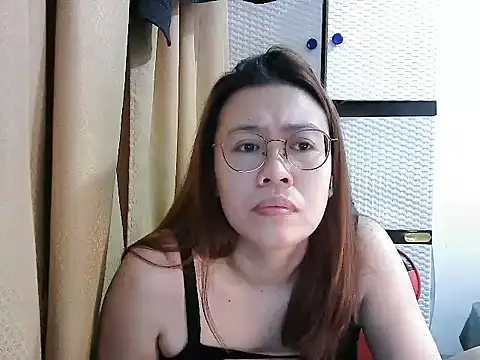 crizzybel online show from November 6, 7:04 pm