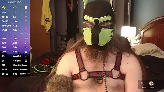 Snapshot of kinkywolf429 chatting on April 6, 8:21 pm kinkywolf429 online show from April 6, 8:21 pm