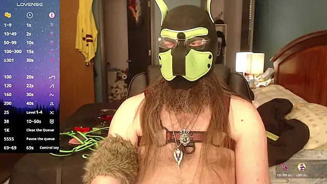 Snapshot of kinkywolf429 chatting on April 8, 10:43 pm kinkywolf429 online show from April 8, 10:43 pm