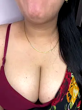 Snapshot of Zoya_Varma004 chatting on December 14, 5:57 am Zoya Varma004 online show from December 14, 5:57 am