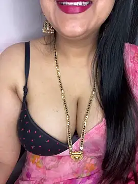 Snapshot of Zoya_Varma004 chatting on February 8, 2:20 pm Zoya Varma004 online show from February 8, 2:20 pm