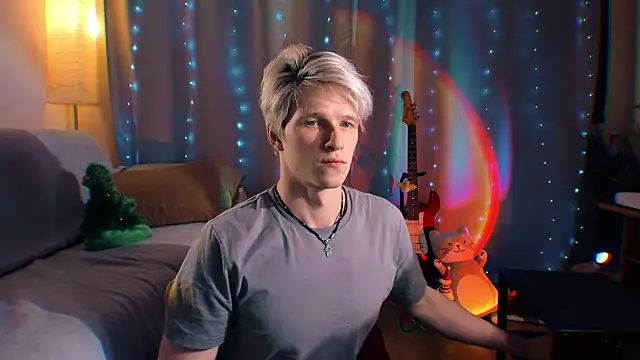 Breston Sweet online show from December 19, 6:42 am