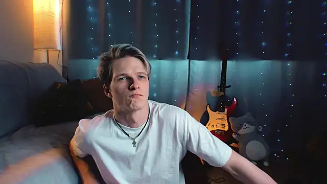 Breston Sweet online show from March 6, 12:01 pm