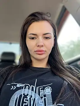 PrincessaHill  online show from July 18, 7:34 am
