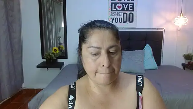 Snapshot of Keyla01_ chatting on February 6, 7:17 pm Keyla01 online show from February 6, 7:17 pm