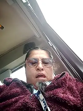 Snapshot of Keyla01_ chatting on February 8, 7:17 pm Keyla01 online show from February 8, 7:17 pm