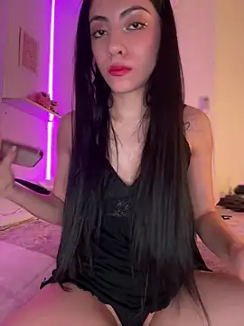 martiiaciar online show from December 15, 1:21 am