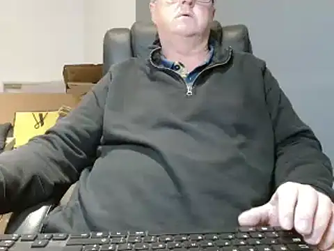 bigbadjon69 online show from December 21, 10:51 pm