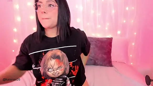 lucy26  online show from October 25, 2:41 am