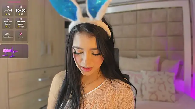 Snapshot of Victoria_adaams chatting on October 20, 1:55 pm Victoria adaams online show from October 20, 1:55 pm