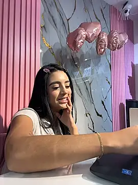 Snapshot of Victoria_adaams chatting on November 6, 10:43 pm Victoria adaams online show from November 6, 10:43 pm