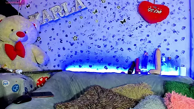 Snapshot of CelesteGill_ chatting on March 21, 3:24 pm CelesteGill online show from March 21, 3:24 pm