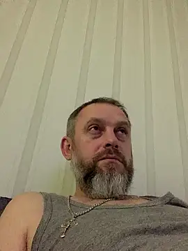 Snapshot of GHsveter chatting on January 13, 11:48 am GHsveter online show from January 13, 11:48 am