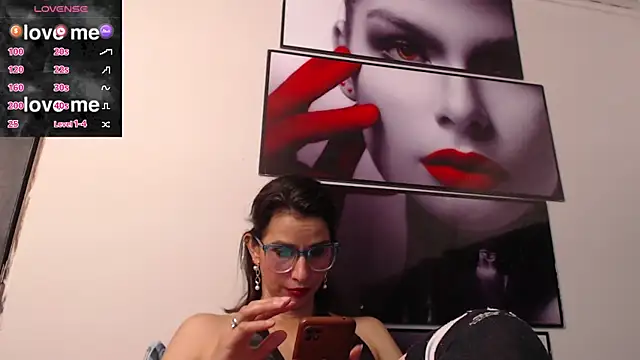 Snapshot of Eva-Williams chatting on January 28, 9:29 pm Eva-Williams online show from January 28, 9:29 pm