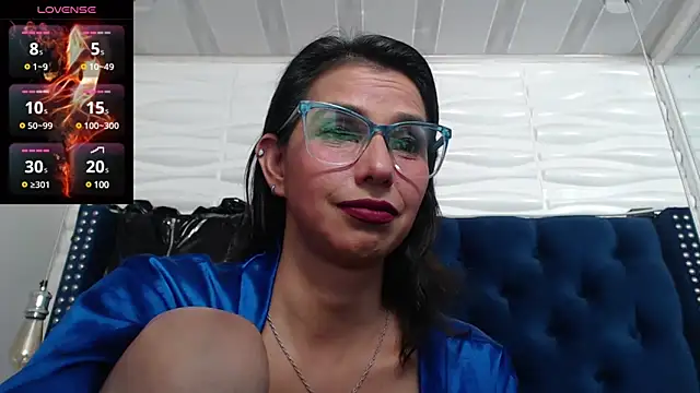 Snapshot of Eva-Williams chatting on March 23, 2:37 am Eva-Williams online show from March 23, 2:37 am