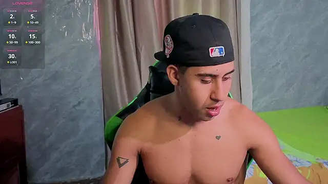 Daiki Jack online show from April 1, 8:28 pm