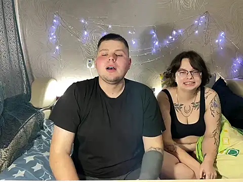 Snapshot of Volshebnik130_ chatting on January 27, 3:18 pm Volshebnik130  online show from January 27, 3:18 pm