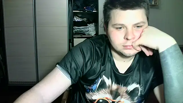 Snapshot of Volshebnik130_ chatting on March 6, 2:51 am Volshebnik130  online show from March 6, 2:51 am