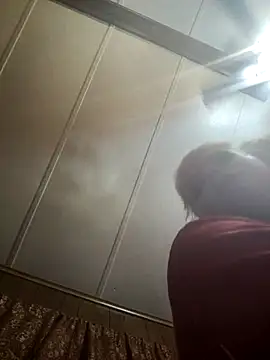 Snapshot of BadAssBitchMakayla chatting on December 1, 9:03 am BadAssBitchMakayla online show from December 1, 9:03 am