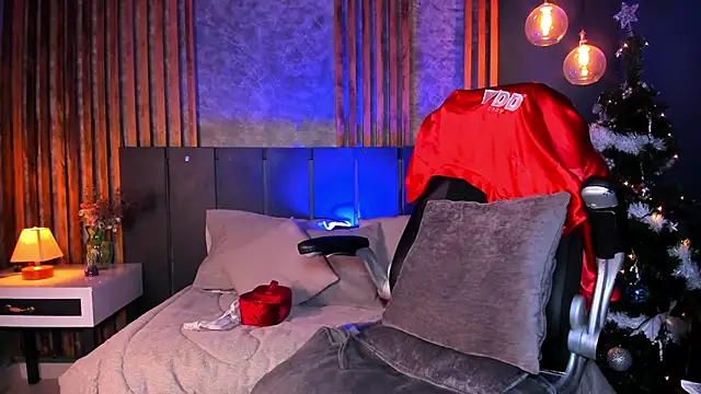 shanelhot online show from December 14, 12:11 am