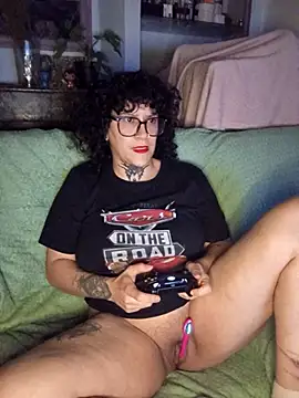 callmelouve online show from November 16, 4:45 pm