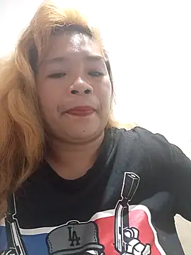 Snapshot of wet_babexxx chatting on November 2, 10:01 pm wet babexxx online show from November 2, 10:01 pm