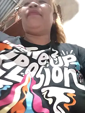 Snapshot of wet_babexxx chatting on November 5, 10:32 pm wet babexxx online show from November 5, 10:32 pm