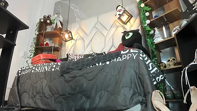 MirandaHaguen online show from January 7, 12:45 am