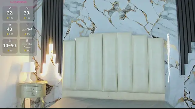 mollieblue69 online show from April 14, 12:55 pm