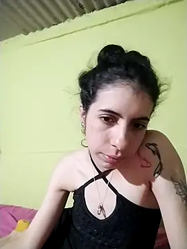 Snapshot of malarsa chatting on December 4, 1:48 am malarsa online show from December 4, 1:48 am