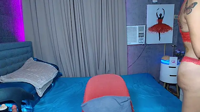 Snapshot of Pretty_Cassie69 chatting on June 23, 7:50 am Pretty Cassie69 online show from June 23, 7:50 am