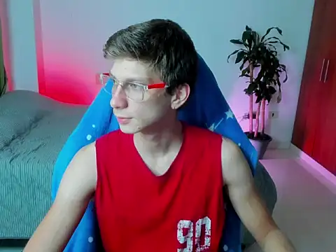 Othermore  online show from January 15, 10:24 pm