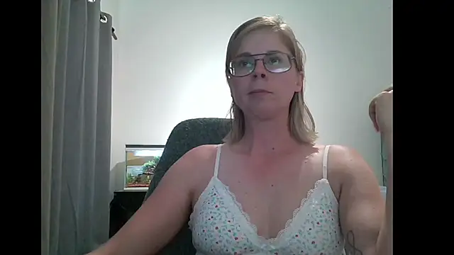 SavannaGirly online show from February 21, 11:33 am