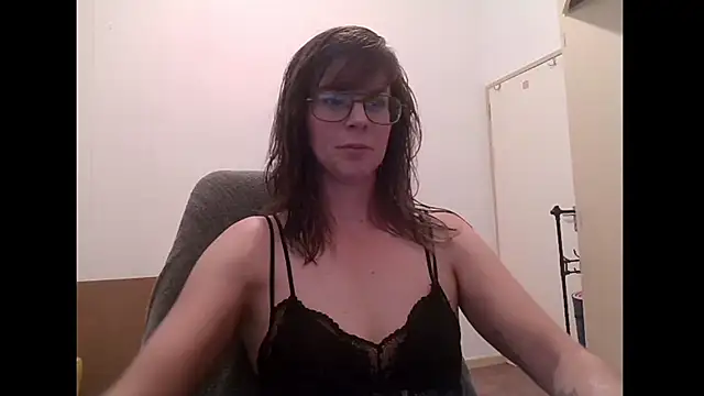 SavannaGirly online show from March 17, 9:12 am