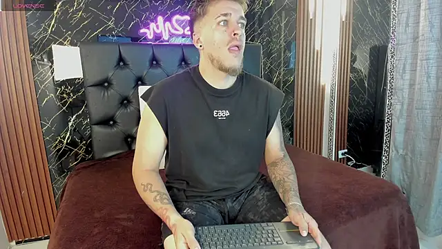 keane lee online show from November 12, 12:27 pm